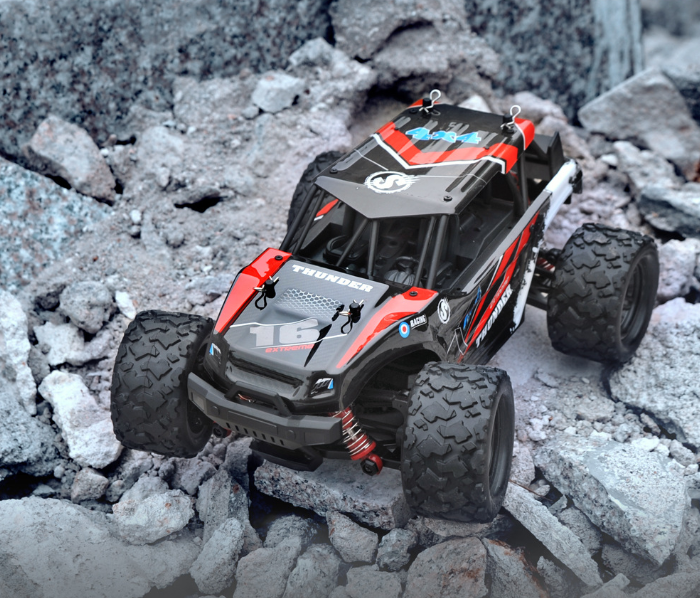 Véhicule tout-terrain RC haute vitesse 1:18 avec carrosserie en PVC